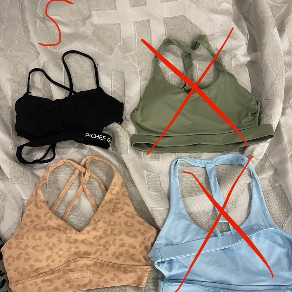 Workout clothes bundle - Picture 8 of 8